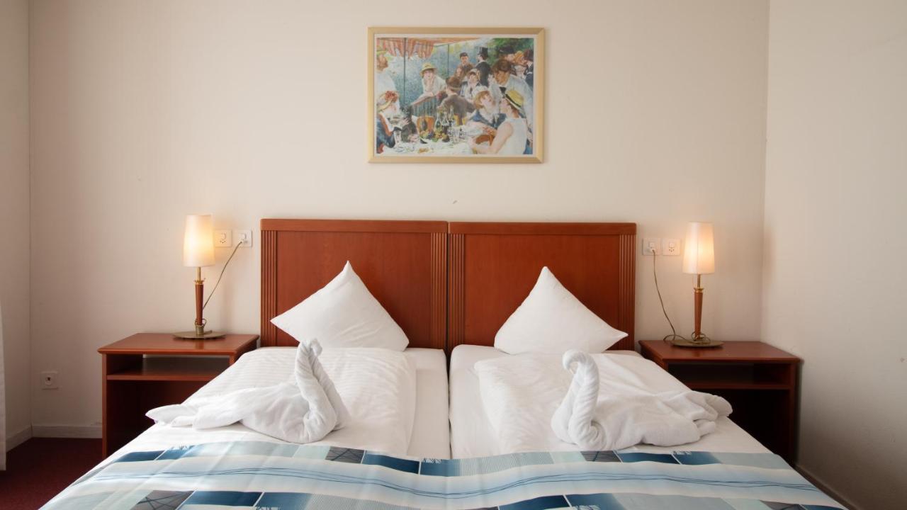 Hotel Schloss 호만손 외부 사진