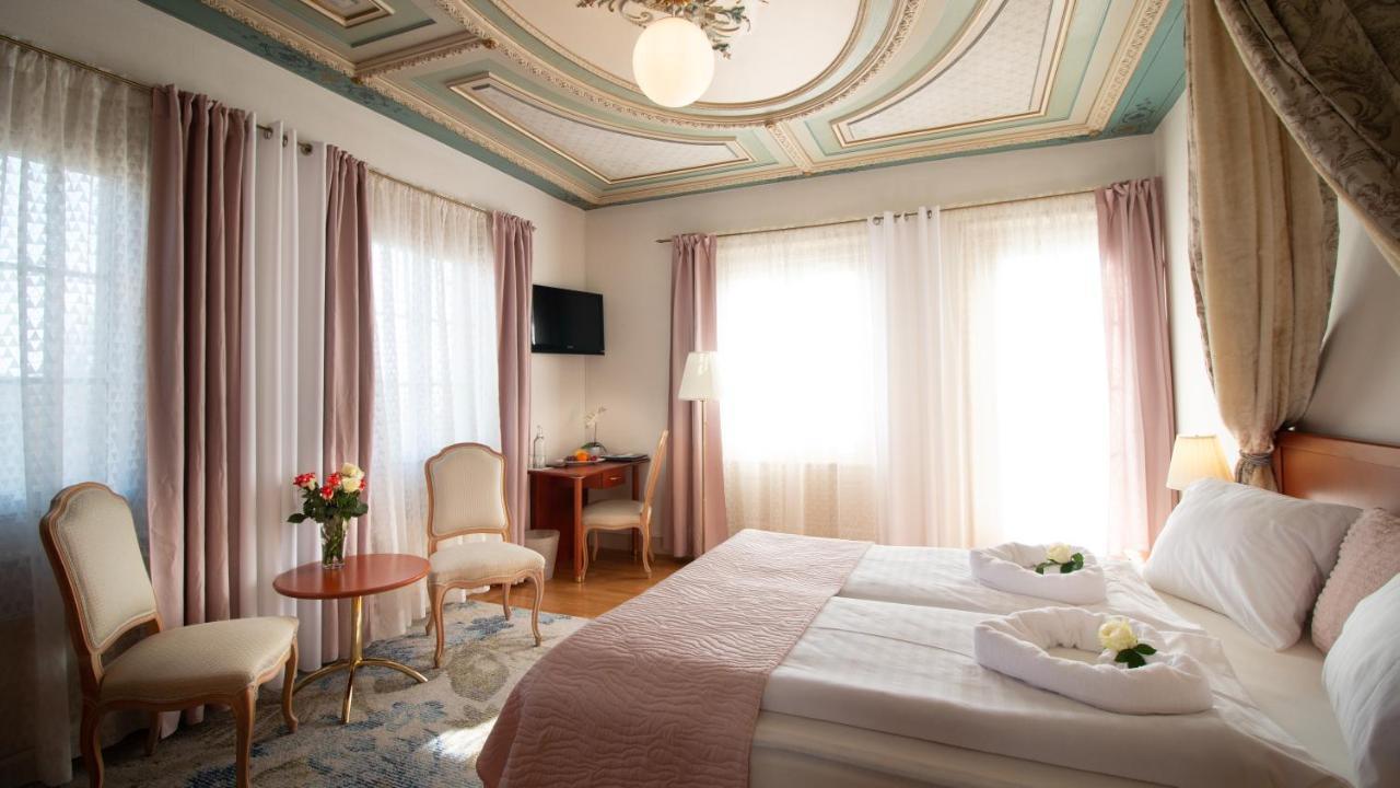 Hotel Schloss 호만손 외부 사진